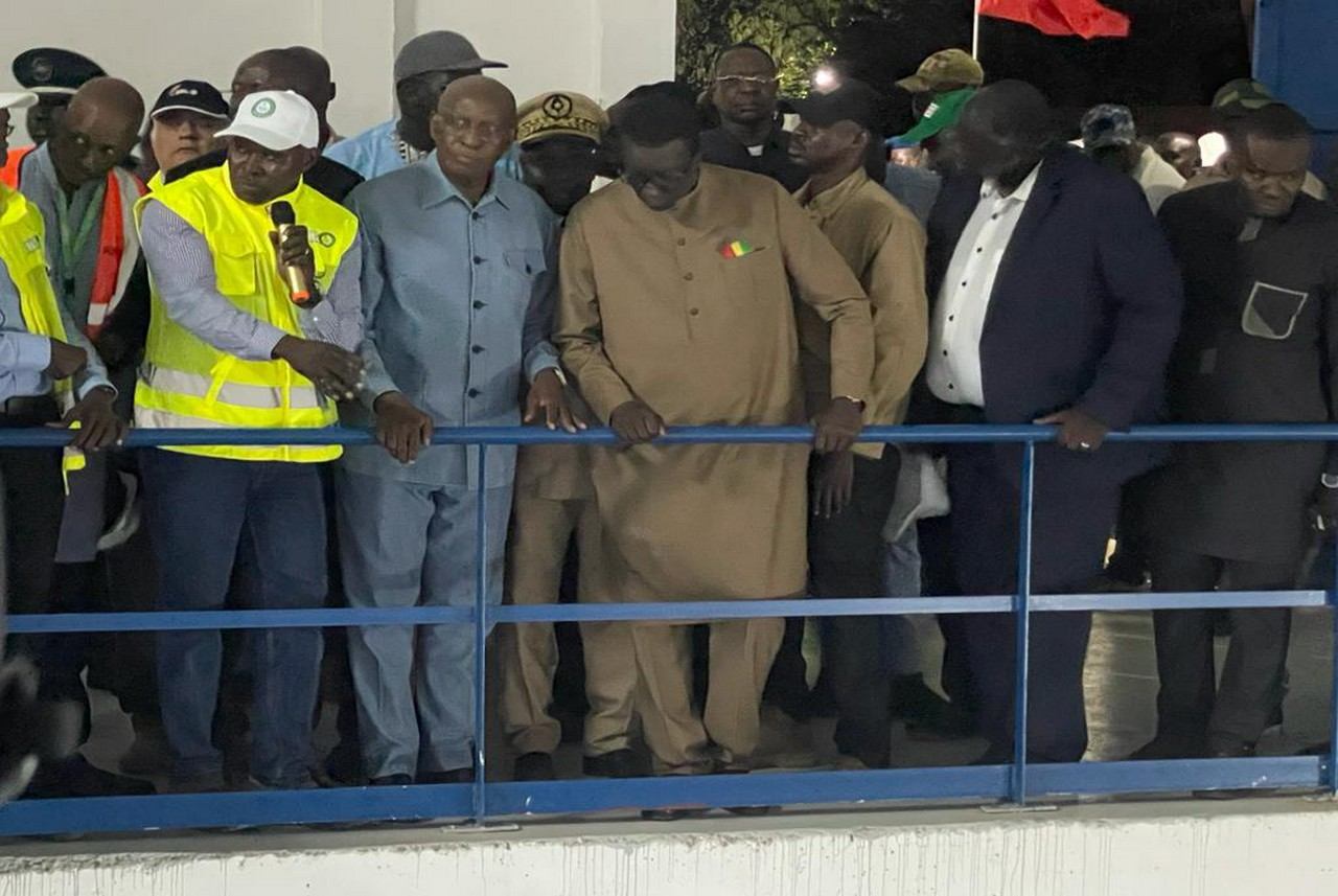 Autorités lors de l’inauguration de la station de Mékhé II